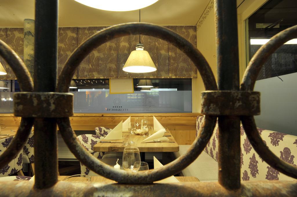 Hotel Blumenstein Self-Check In フラウエンフェルト エクステリア 写真